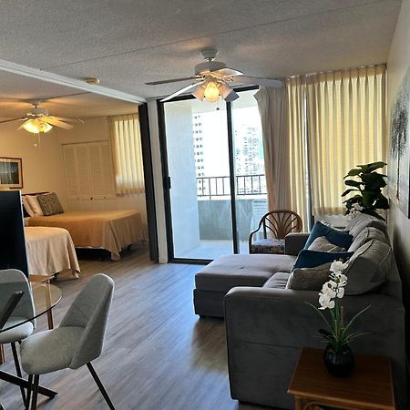 Island Vacations Aparthotel Honolulu Exteriör bild